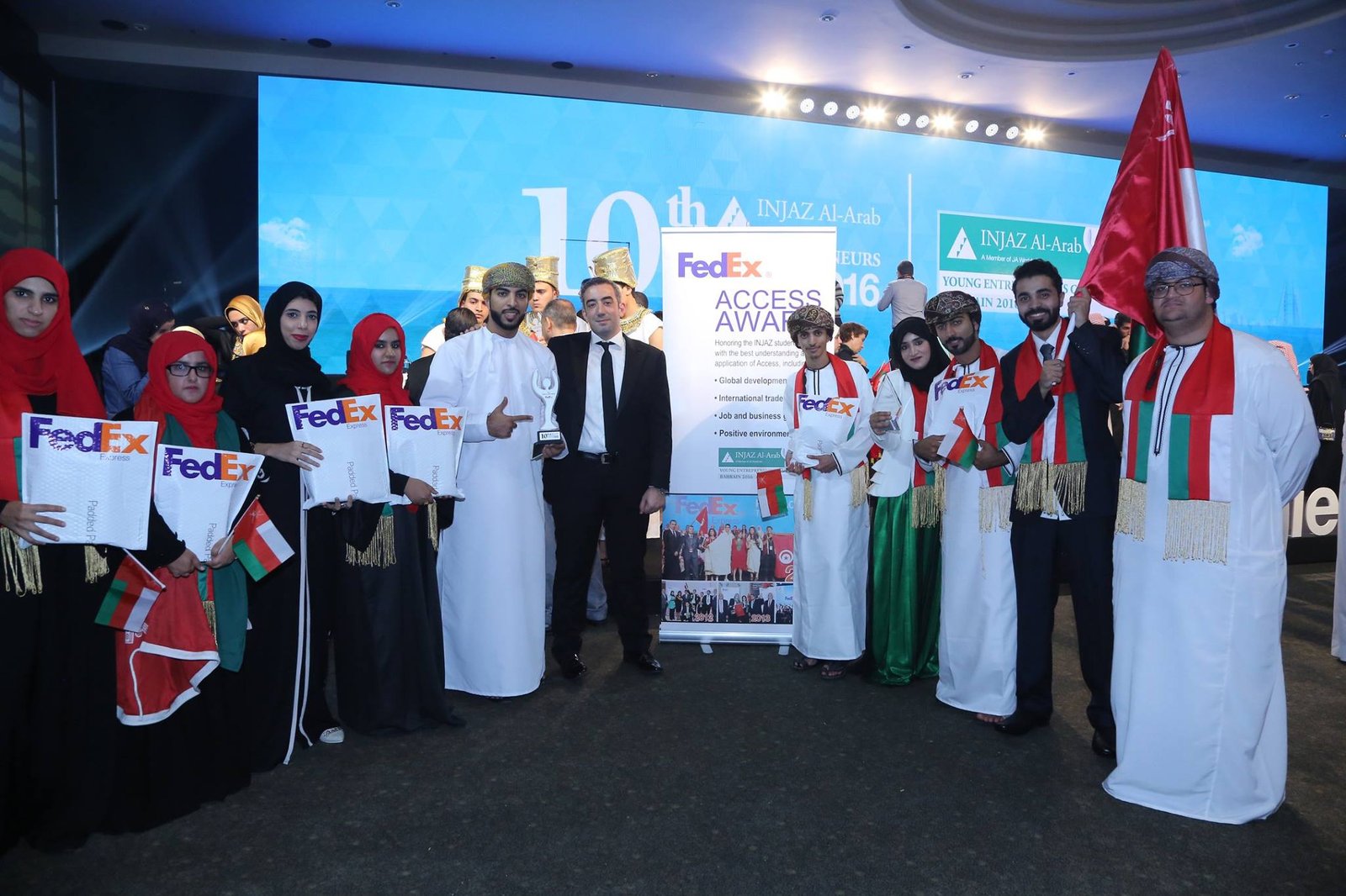 منح جائزة “فيديكس أكسس” إلى رواد الأعمال من الشباب العربي