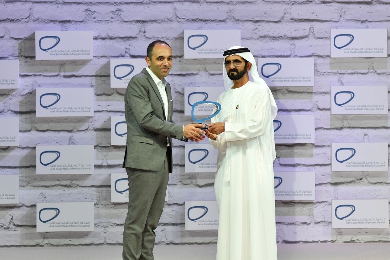 “أنغامي”  تفوز بجائزة قمّة روّاد التواصل الاجتماعي العرب لعام 2016 في مجال الفن