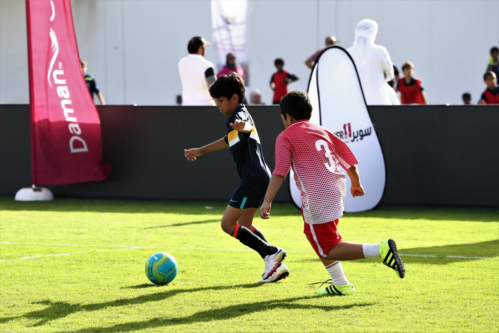 120 طالباً يشاركون في منافسات “سوبر 11” من “ضمان”