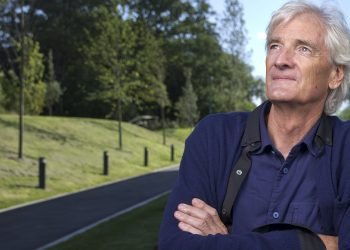 رائد الأعمال جيمس دايسون