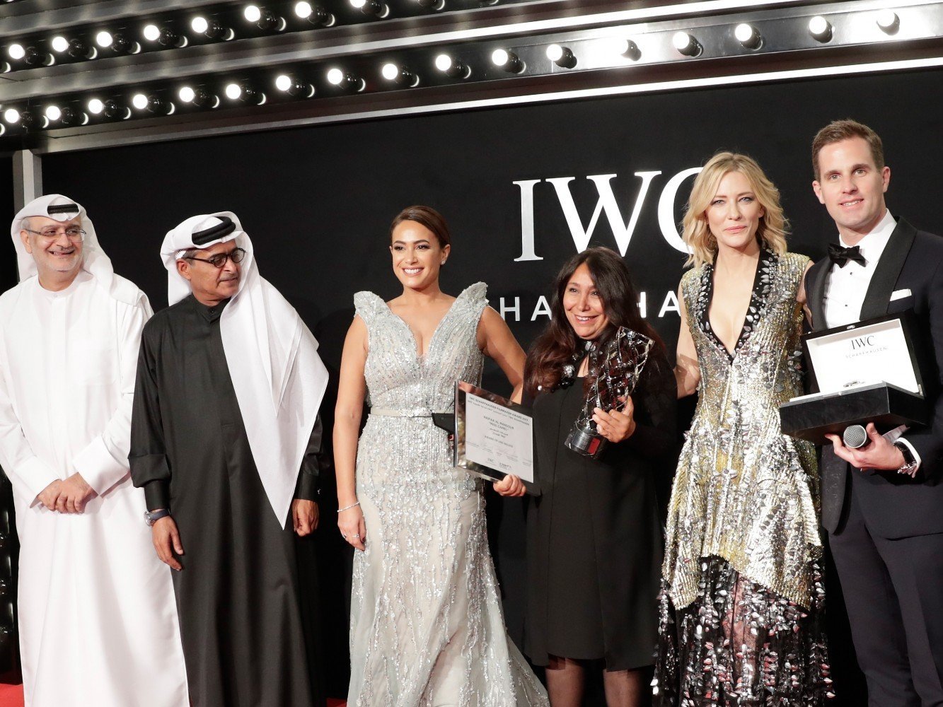 السعودية هيفاء المنصور تفوز بجائزة أي دبليو سي للمخرجين