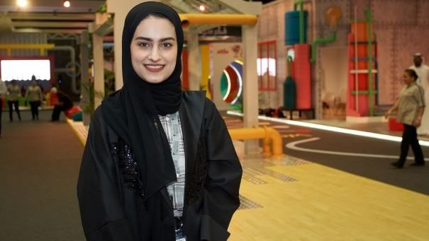 الإماراتية جواهر الهرمودي تسرد عبر فيلمها “رؤية” حكايتها مع الزمن