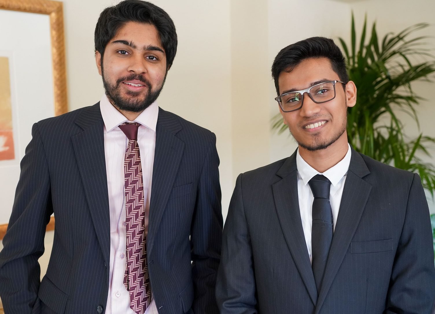 طالبان يصممان كرسي جوي متحرك ويفوزان بجائزة جيمس دايسون العالمية