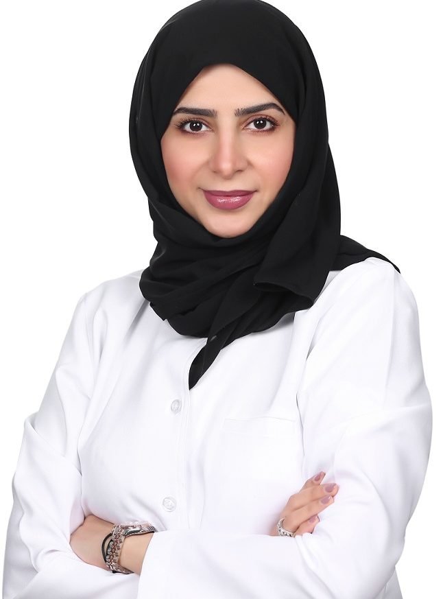 الطبيبة ورائدة الأعمال الإماراتية مريم الملا تبتكر علاج لتجديد شباب الشعر