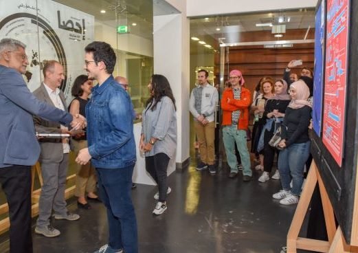 الجامعة الأميركية في الشارقة تستضيف معرض أفضل 100 ملصق عربي