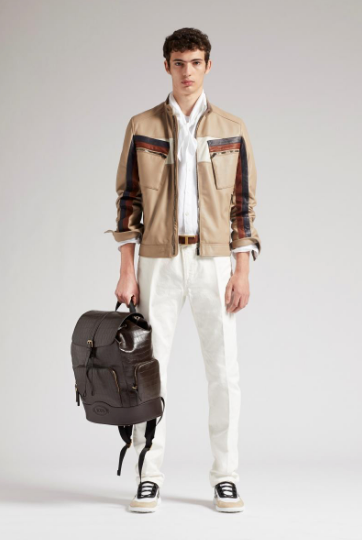 جديد Tod’s مجموعة بسيطة وعملية ولجميع الرحلات