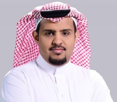السعودي حسن البلوي يخترع خوذة لكشف النعاس وأسس شركة للحلول الذكية. في دبي