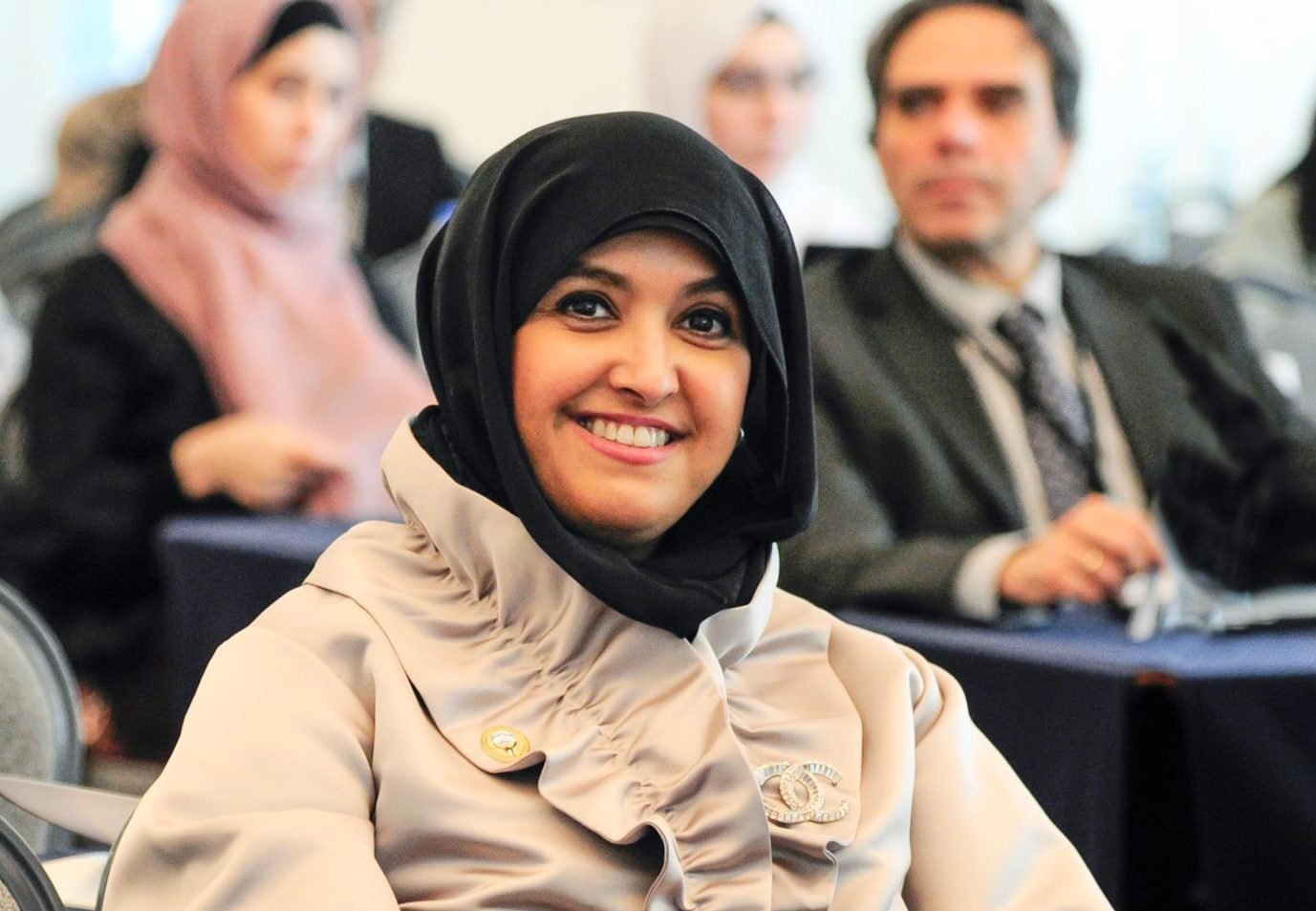 طلبة جامعة أبوظبي يعرضون أفكارهم أمام مؤتمر دولي لأنظمة التصوير