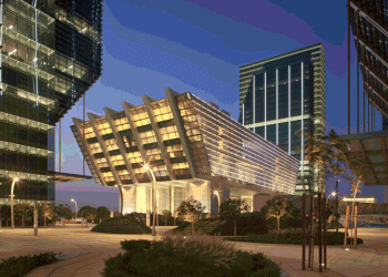 الدورة الرابعة من فينتك أبوظبي