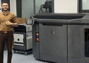 أقنعة بالطباعة ثلاثية الابعاد