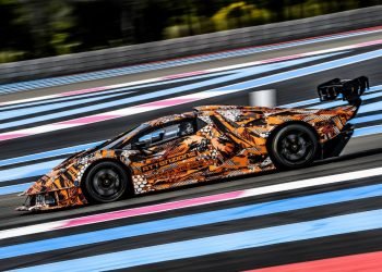 لامبورغيني SCV12 الى الحالبات