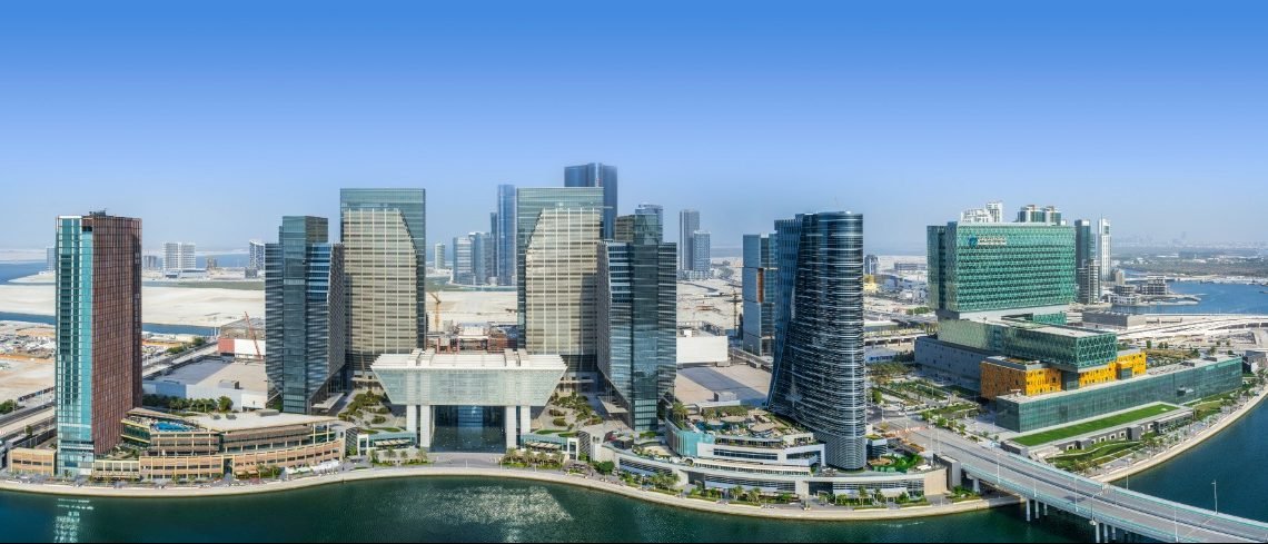 منصة Hub71 وحلول مصرفية للشركات الناشئة