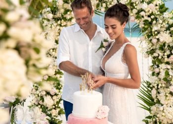 زفاف في منتجع جزيرة فيلا