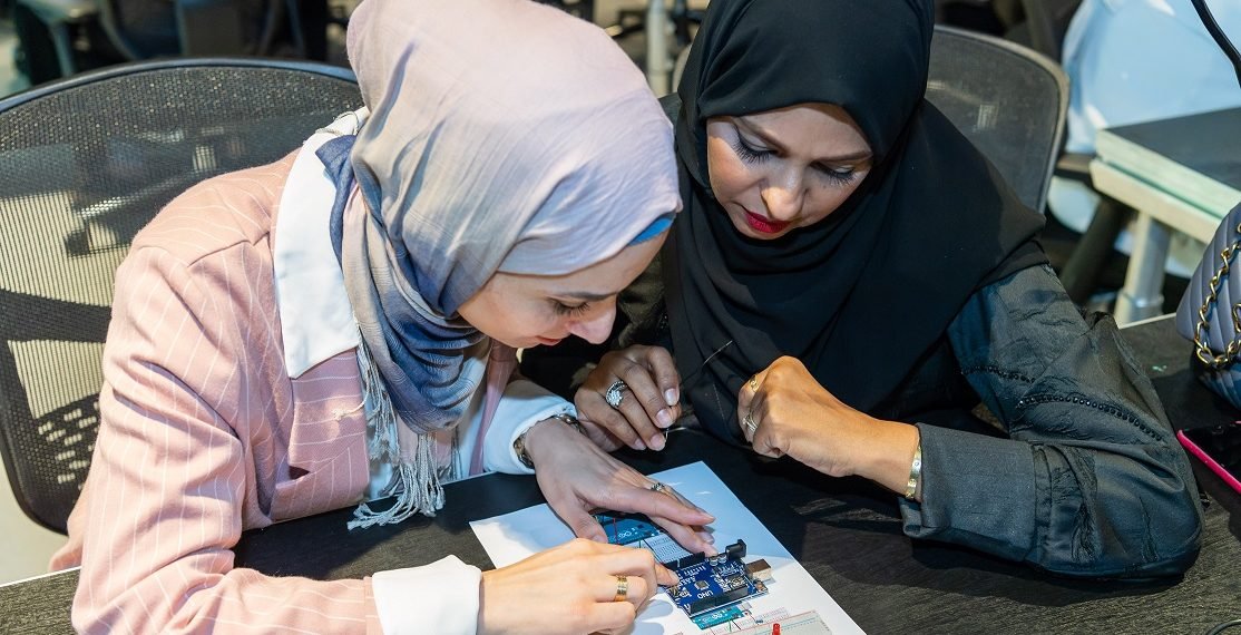 اطلاق أكاديمية لدعم رائدات الأعمال في الامارات