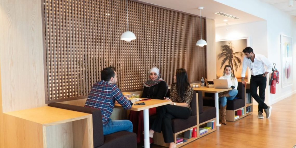 مالذي تقدمه الشراكة بين منصة Hub71 ومركز الابتكار الرقمي السعودي لرواد الأعمال؟