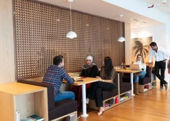 مالذي تقدمه الشراكة بين منصة Hub71 ومركز الابتكار الرقمي السعودي لرواد الأعمال؟