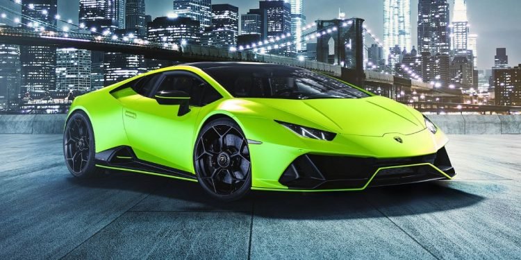 هوراكان إيفو فلو كابسيول من لامبورغيني