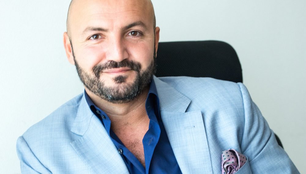 سام قواسمي-يوريكا