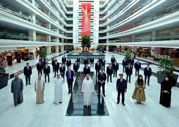 25 طياراً اماراتياً جديداً يتسلمون شهادات التخرج