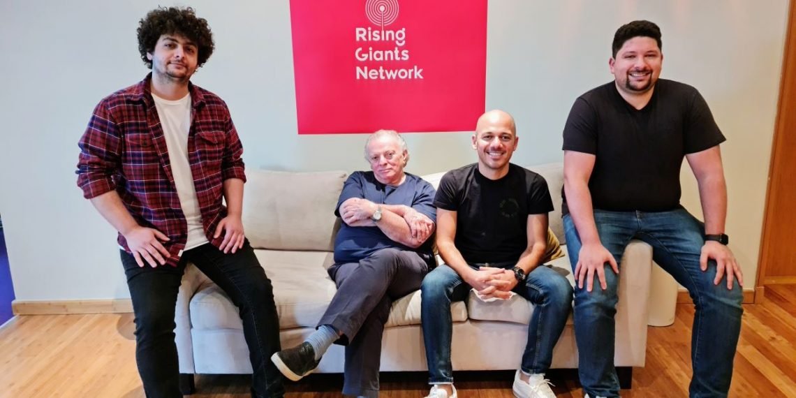 فريق رايزنغ جيانتس