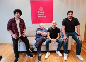 فريق رايزنغ جيانتس