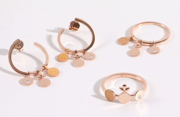 مجموعة إيفولف باي دي نور