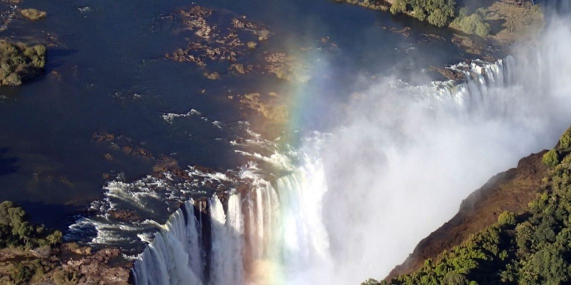 شلالات فيكتوريا