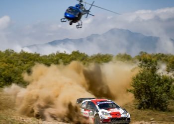 فريق جازو تويوتا في رالي سفاري كينيا