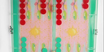 طاولة زهر مبتكرة-آية طوقان