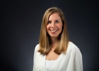 سيلينا بيبر-المديرة العامة لشركة GoDaddy