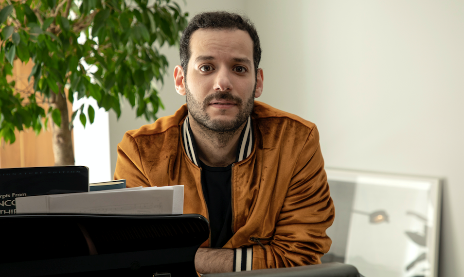 فراس أبوفخر-لاست فلور