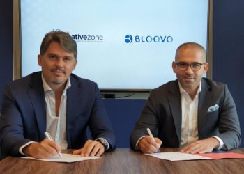 لورنزو جوريس-كرييتيف زون و د.أحمد خميس- شركة بلو