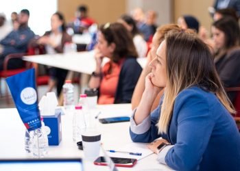 الاستثمار في الشركات الناشئة