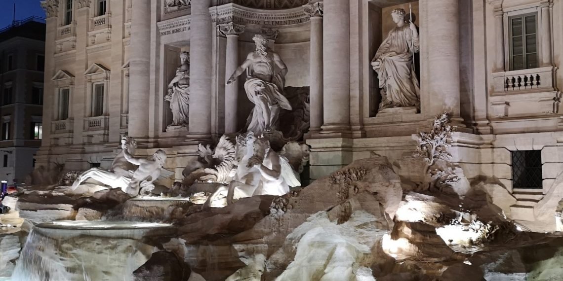 رحلات إير ويز من روما الى الدمام السعودية