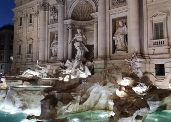 رحلات إير ويز من روما الى الدمام السعودية