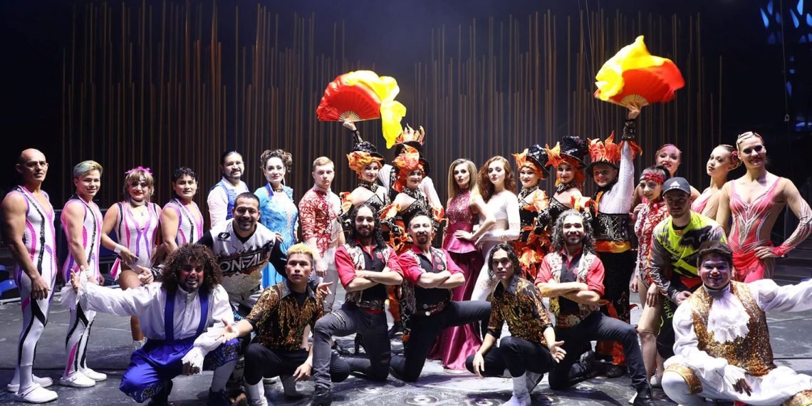 عروض السيرك المائي فونتانا في دبي