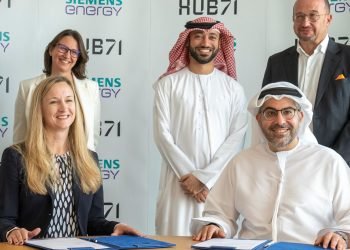 بدر سليم سلطان العلماء اتفاقية مع سيمنز للطاقة