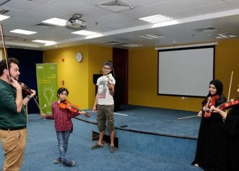 فعاليات برنامج دبي للفنون الأدائية