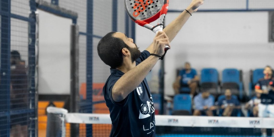 حصص تدريب مجانية في رياضة البادل