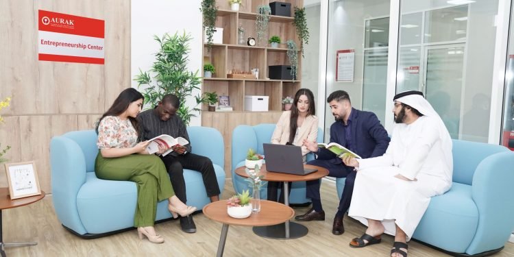 مركز ريادة الأعمال بالجامعة الأمريكية في رأس الخيمة