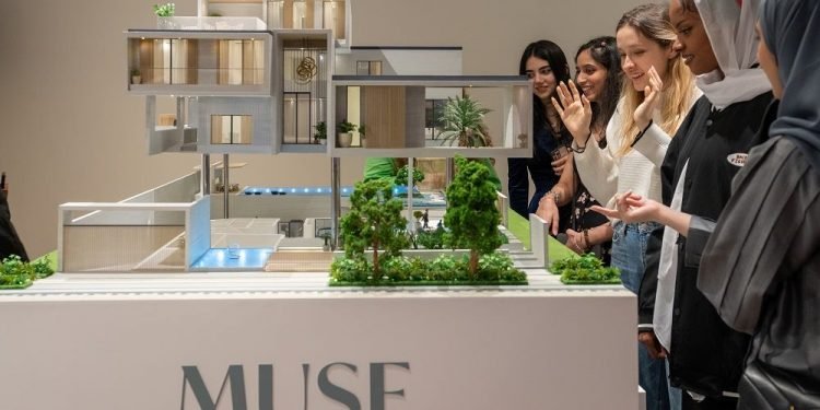 الفائزون بمسابقة كلوب هاوس-حي علايا