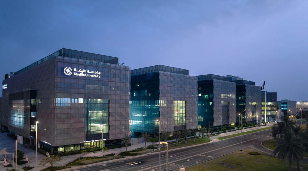 برنامج علوم بيانات الحوسبة-جامعة خليفة للعلوم والتكنولوجيا