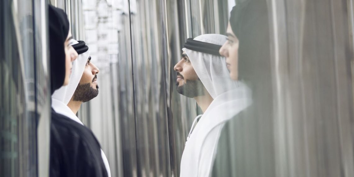 برنامج تسريع تطوير وتأهيل المواهب الاماراتية