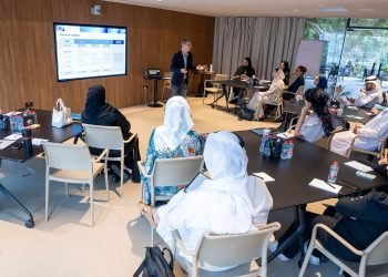 من دورات أكاديمية دبي للمستقبل