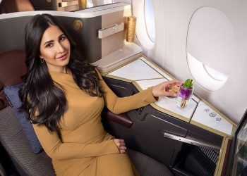 كاترينا كيف سفيرة الاتحاد للطيران