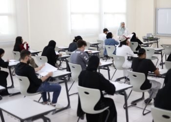 كلية ليوا تطرح 10 برامج بكالوريوس