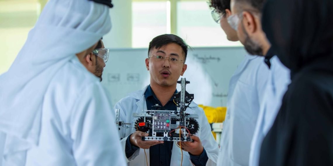 مختبرات كلية ليوا للهندسة