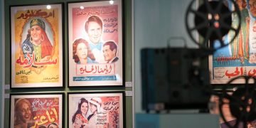 ملصقات الأفلام لعائلة بيبي