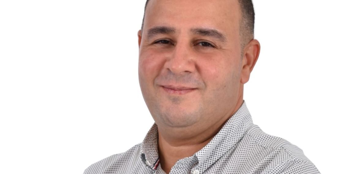 قيس الزريبي- كورسيرا