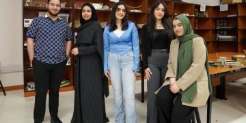 جوائز التصميم لطلاب من الجامعة الكندية بدبي
